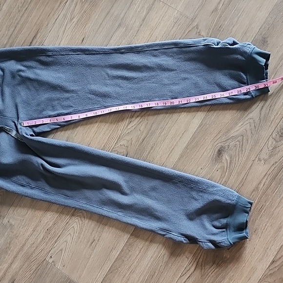 Lululemon sherpa sweatpants - Picture 8 of 9